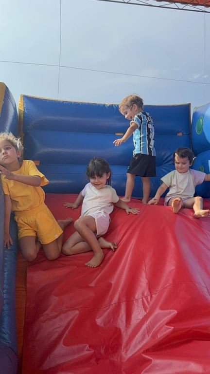 PREFEITURA MUNICIPAL REALIZA FESTA EM COMEMORAÇÃO AO DIA DAS CRIANÇAS!